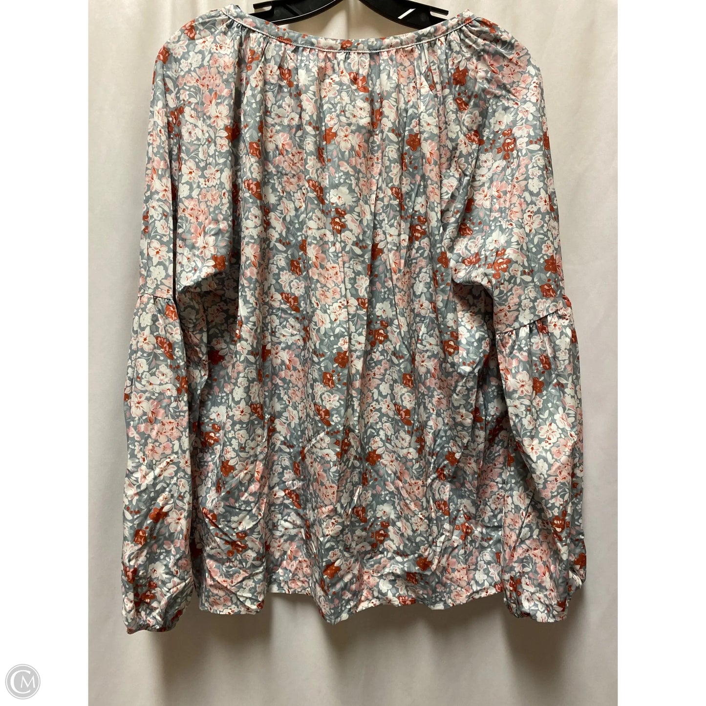 Top Long Sleeve By Clothes Mentor In Grey, Size: Xl