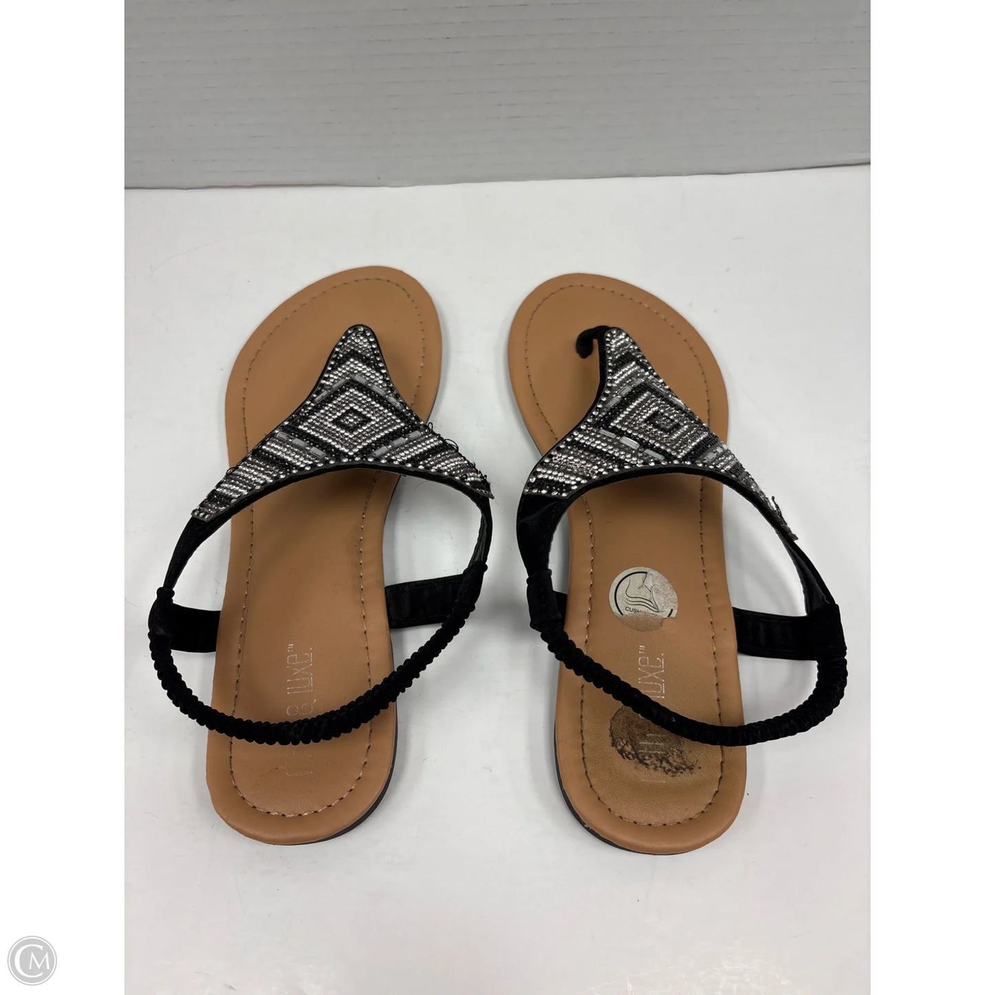 Sandals Flats By Clothes Mentor In Black, Size: 7.5