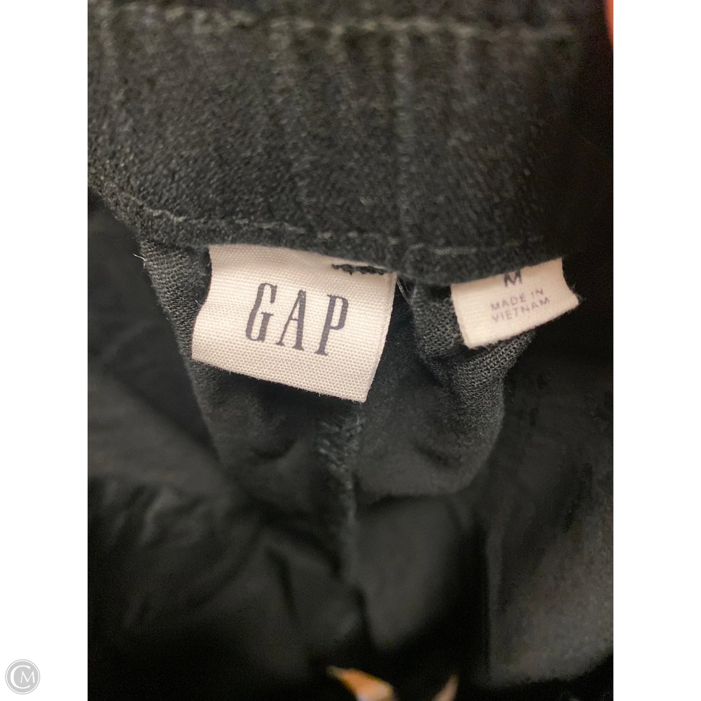 Shorts By Gap In Black, Size: M