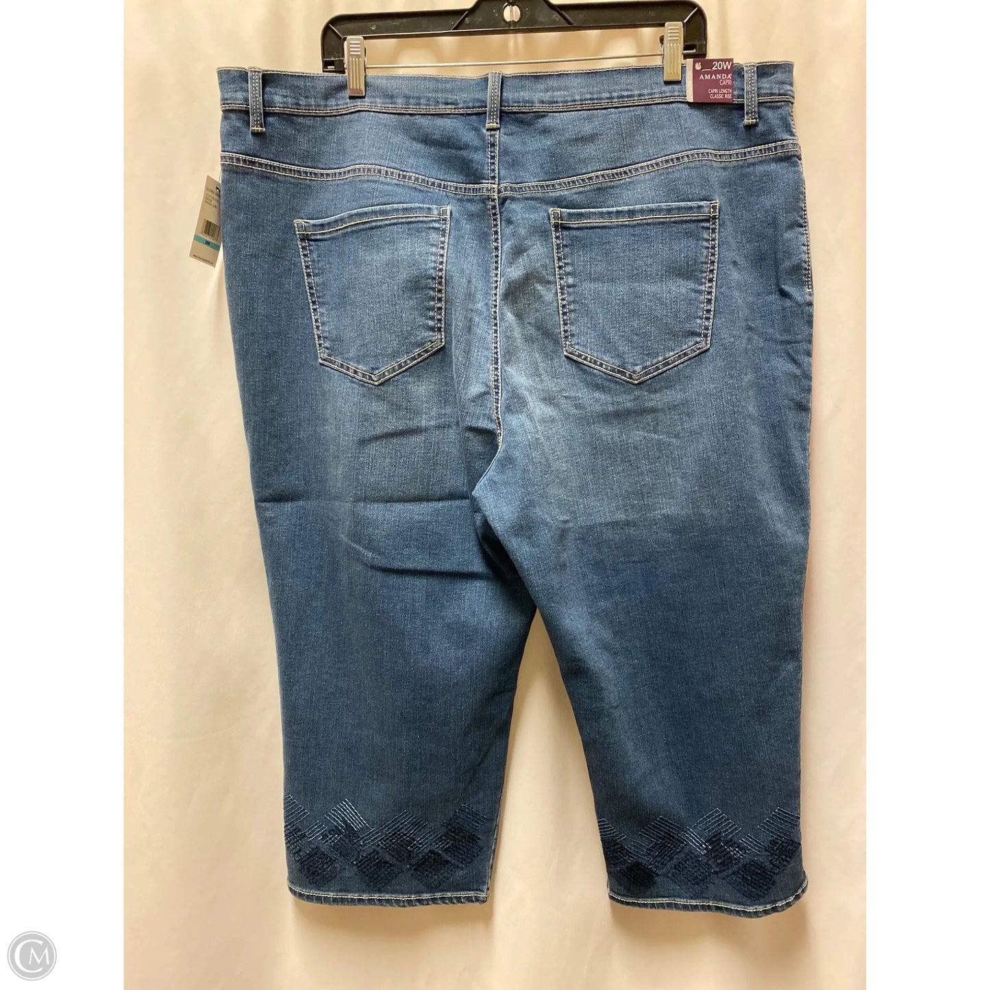 Capris By Gloria Vanderbilt In Blue Denim, Size: 20