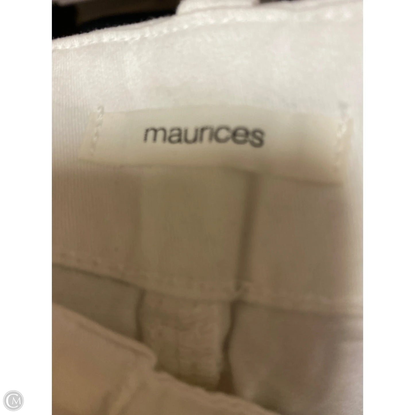 Shorts By Maurices In White, Size: 14