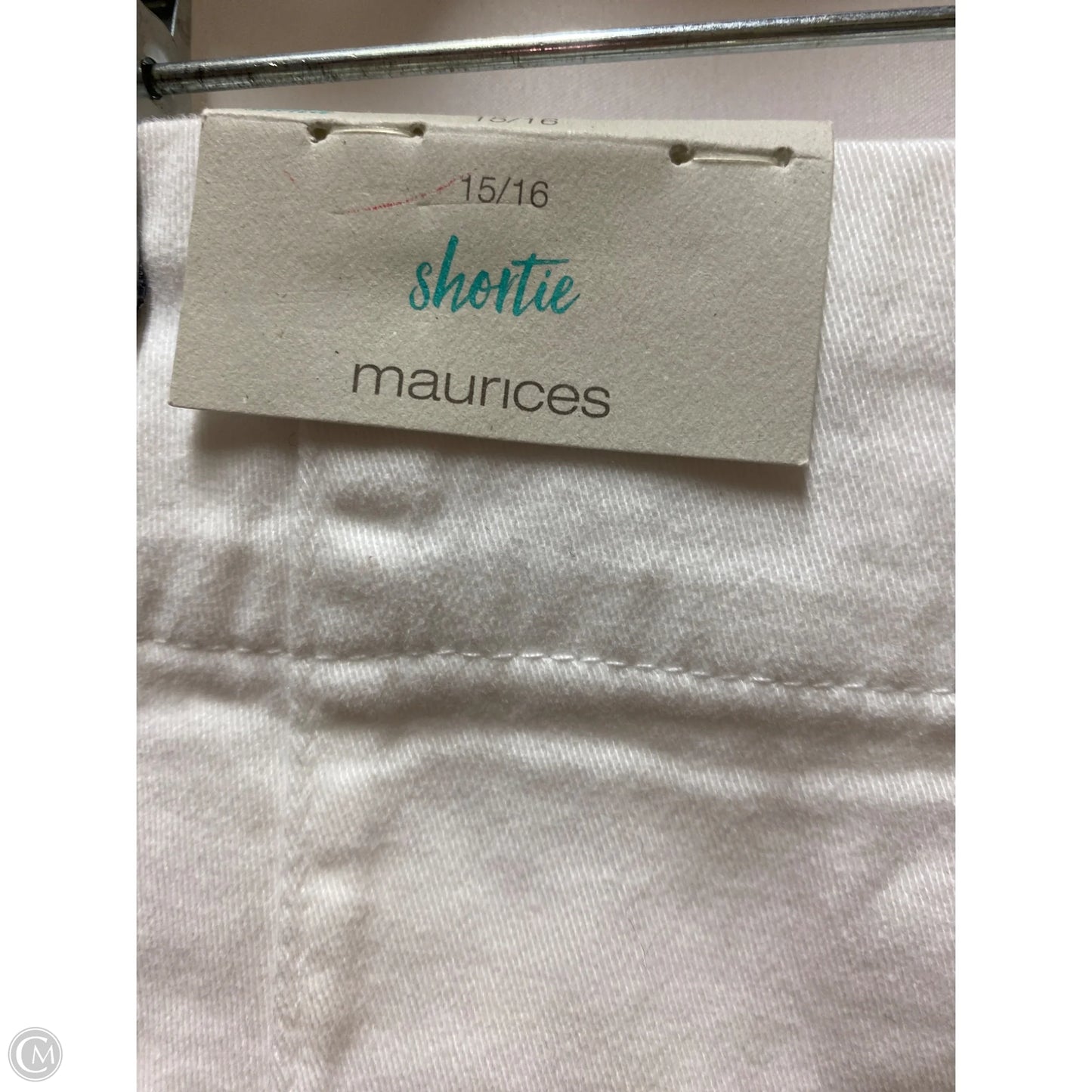 Shorts By Maurices In White, Size: 14