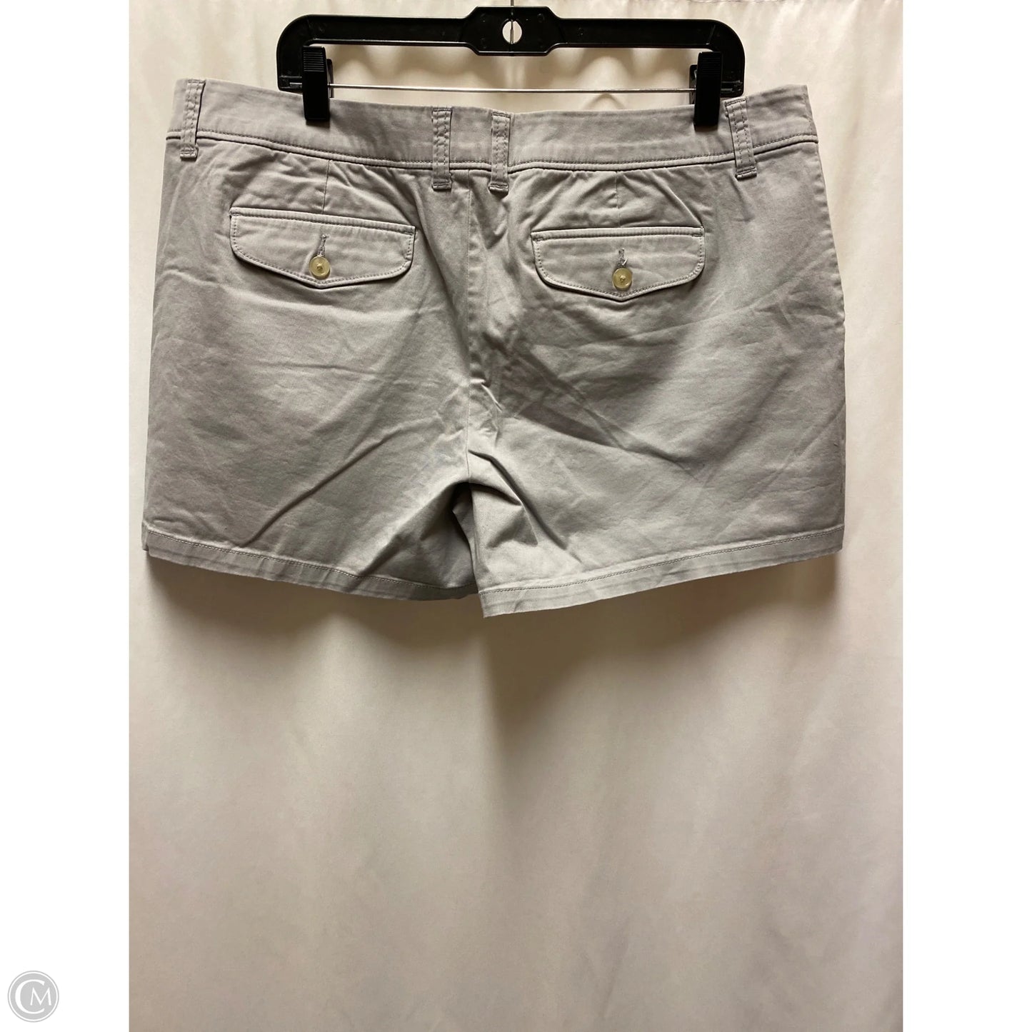 Shorts By Liz Claiborne In Grey, Size: 16