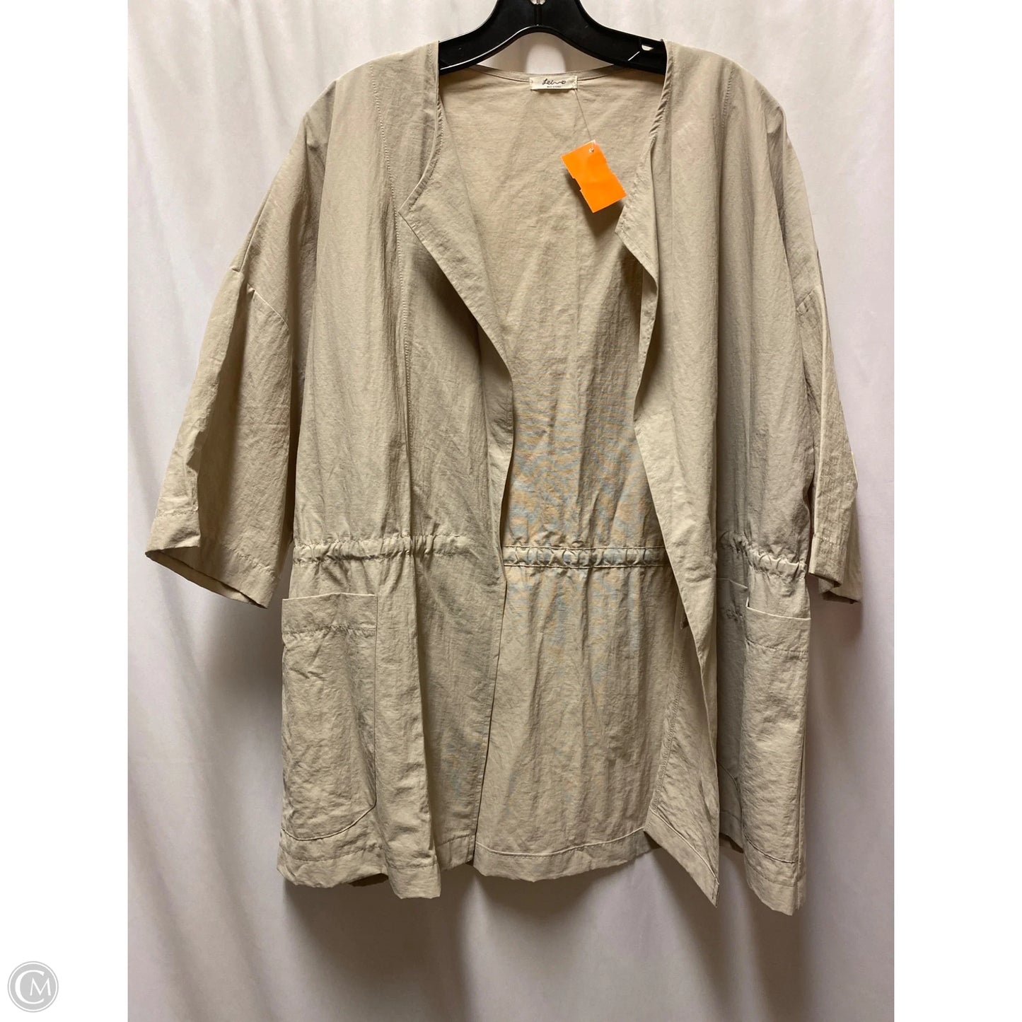 Jacket Windbreaker By Clothes Mentor In Beige, Size: Osfm