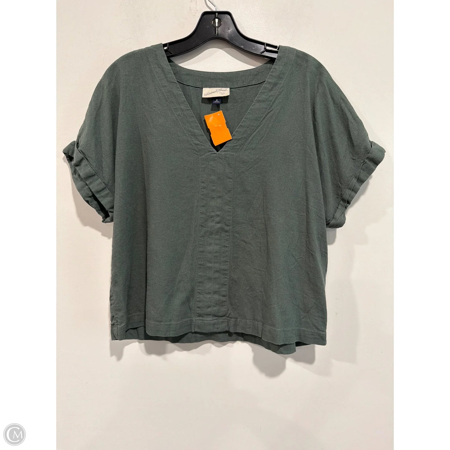 Top Short Sleeve By Universal Thread In Green, Size: M