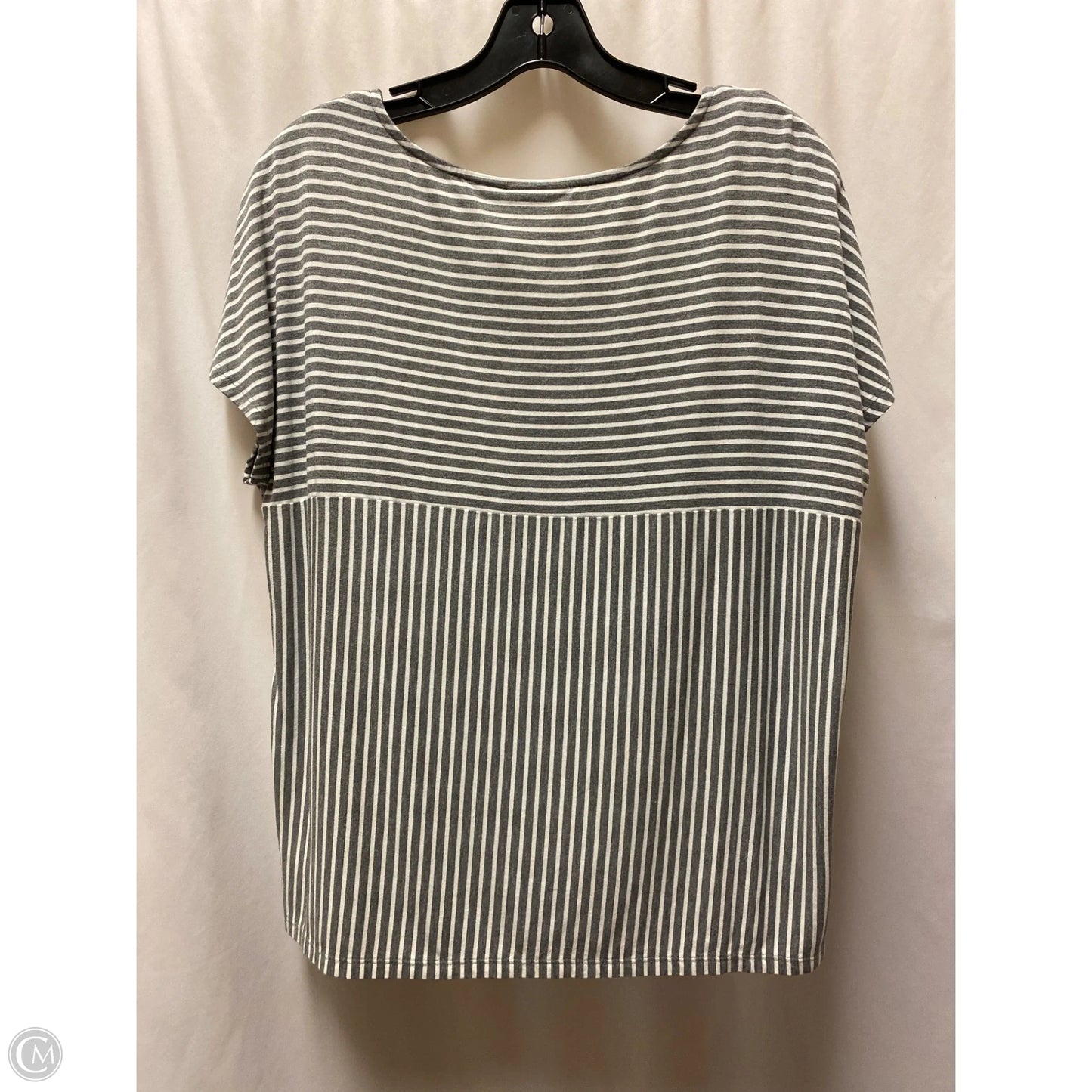 Top Short Sleeve By Tahari In Grey, Size: L