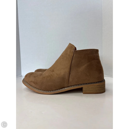 Boots Ankle Flats By Seven 7 In Brown, Size: 10