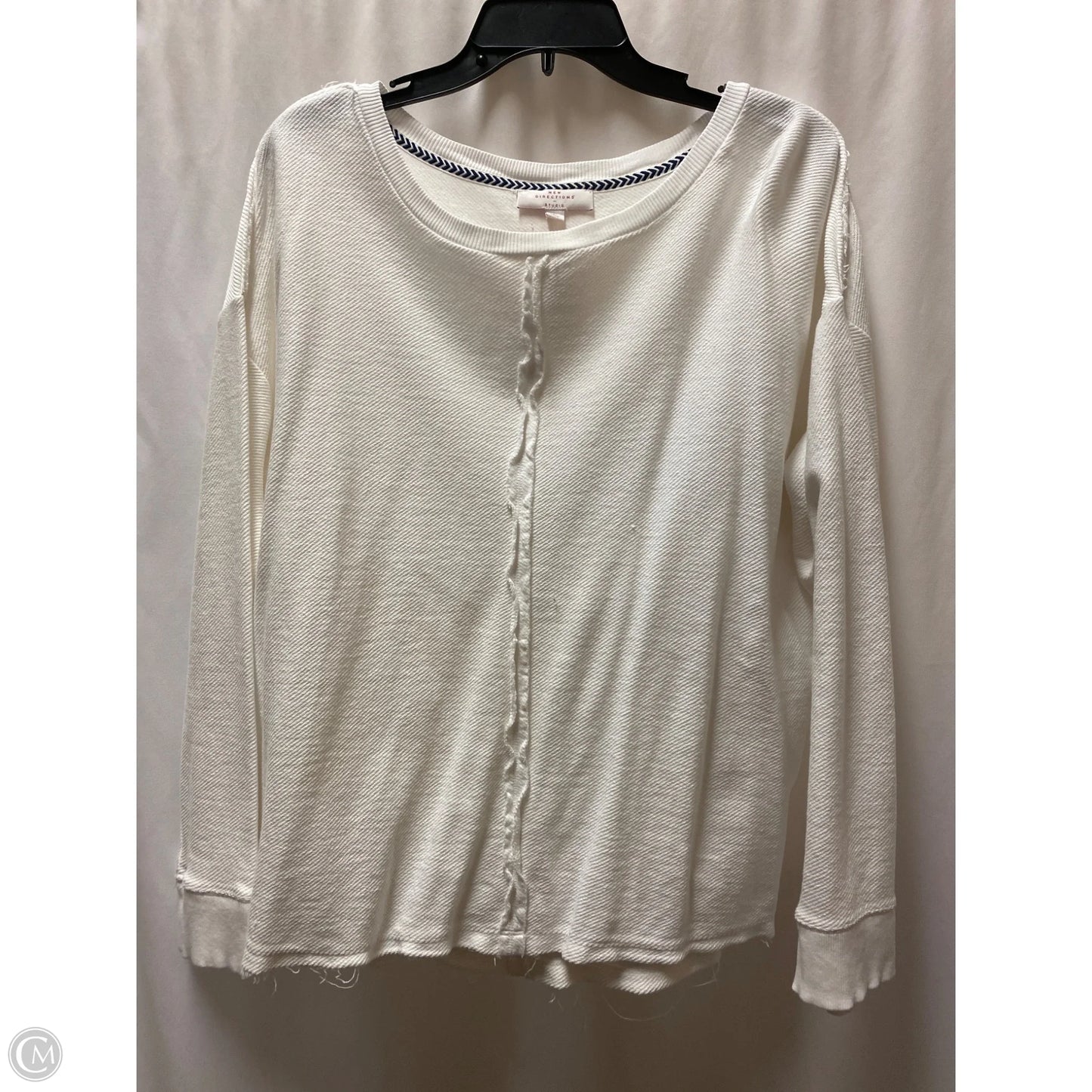 Top Sleeveless By New Directions In White, Size: L