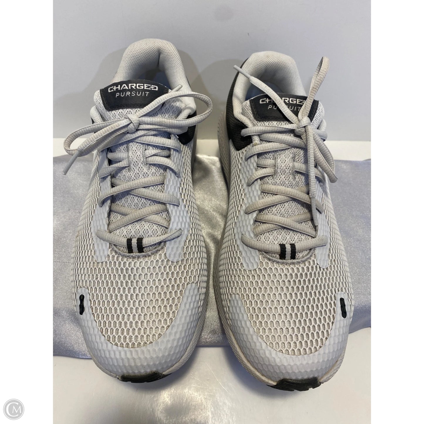 Shoes Athletic By Under Armour In Grey, Size: 10