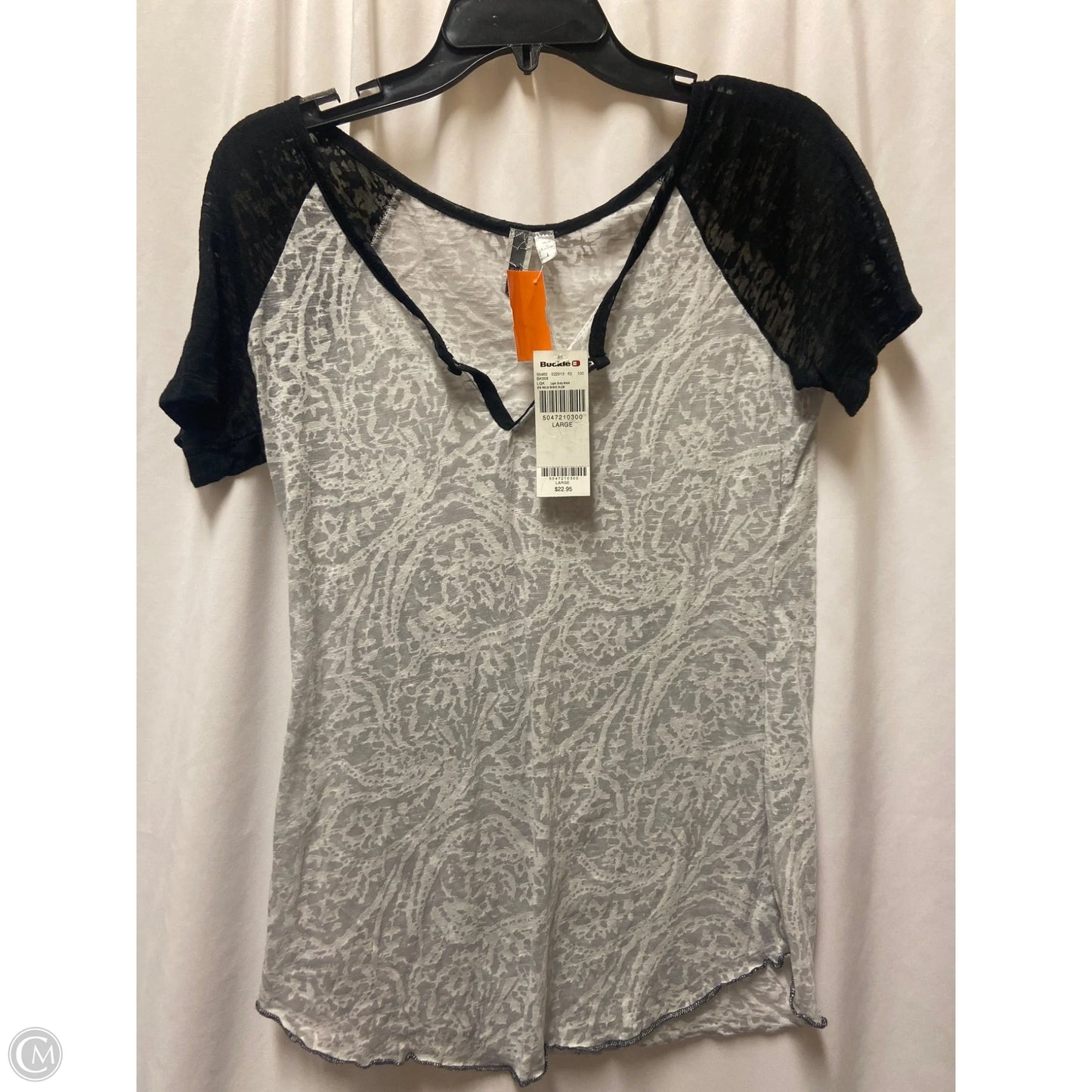 Top Short Sleeve By Bke In Grey, Size: L