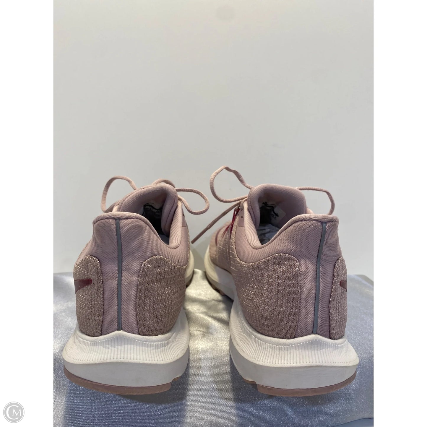 Shoes Athletic By Nike In Pink, Size: 9.5