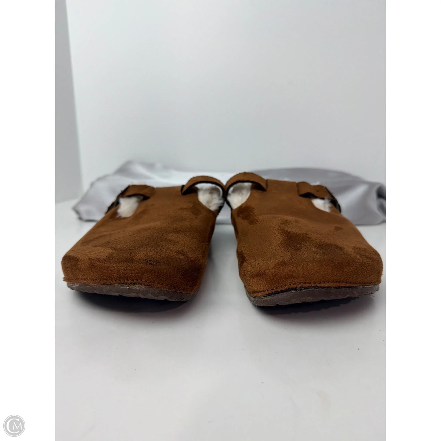 Shoes Flats By Clothes Mentor In Brown, Size: 7