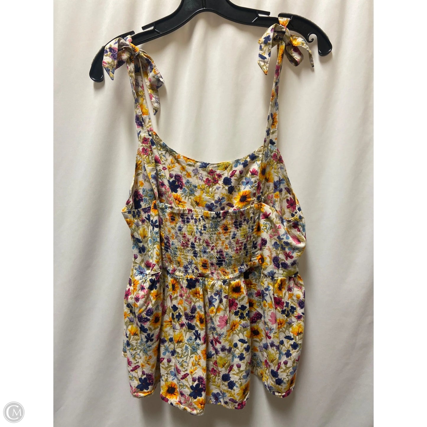 Top Sleeveless By Old Navy In Yellow, Size: L