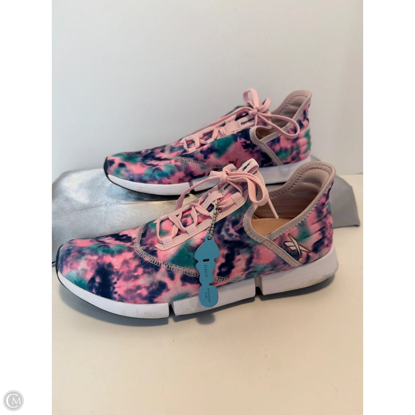 Shoes Athletic By Reebok In Pink, Size: 10