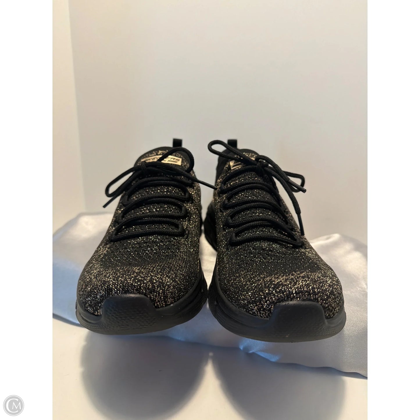 Shoes Athletic By Skechers In Black & Gold, Size: 10