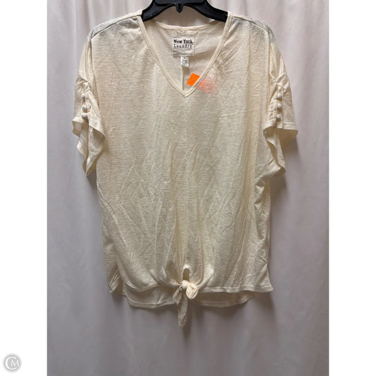 Top Short Sleeve By New York Laundry In Cream, Size: 2x