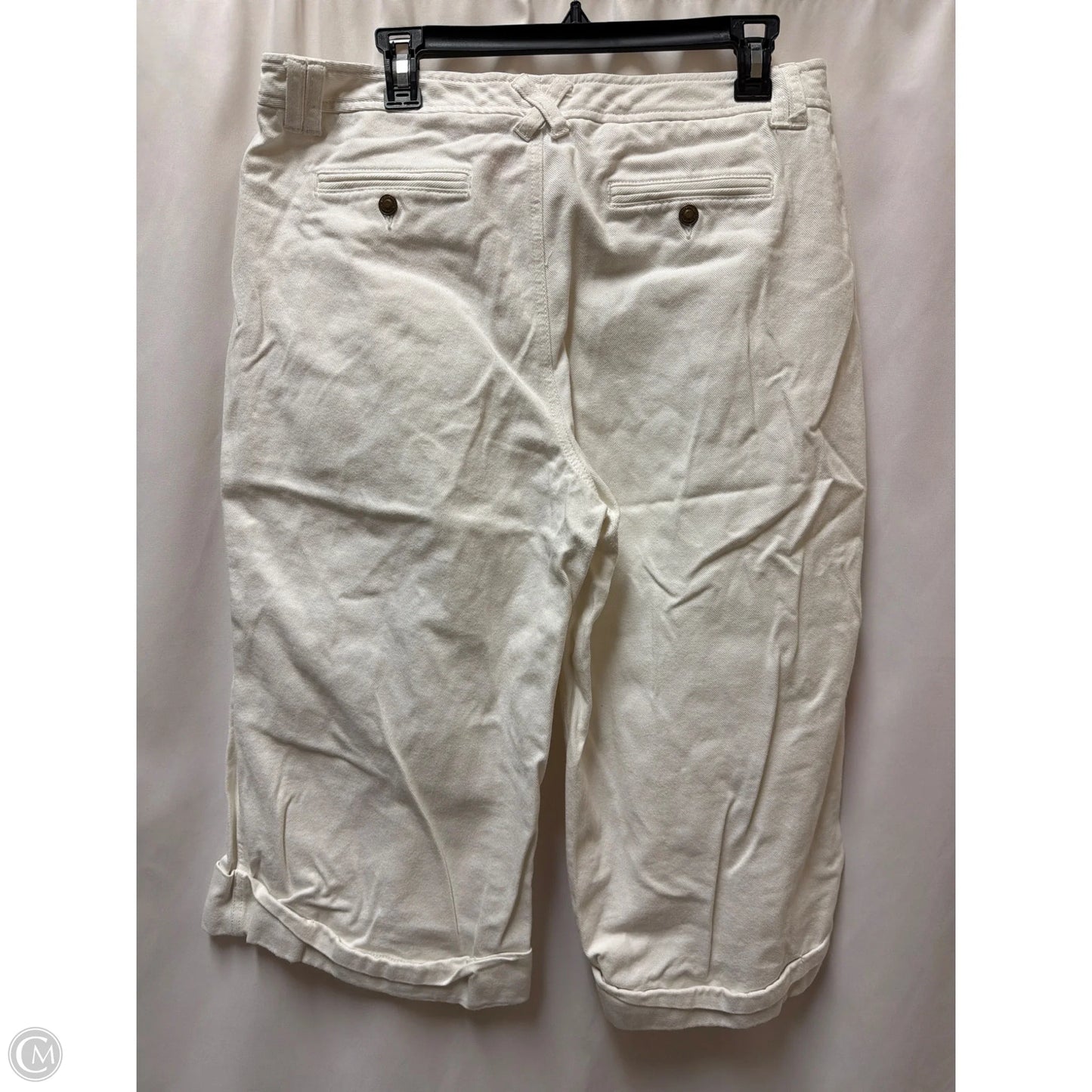 Capris By Liz Claiborne In White, Size: 16