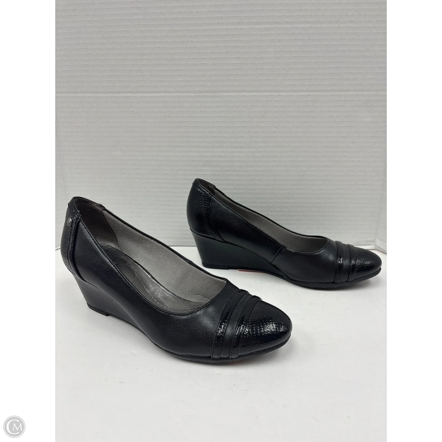 Shoes Heels Wedge By Life Stride In Black, Size: 7