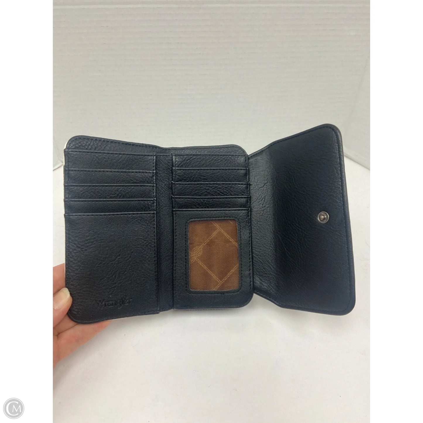 Wallet By Wrangler, Size: Medium