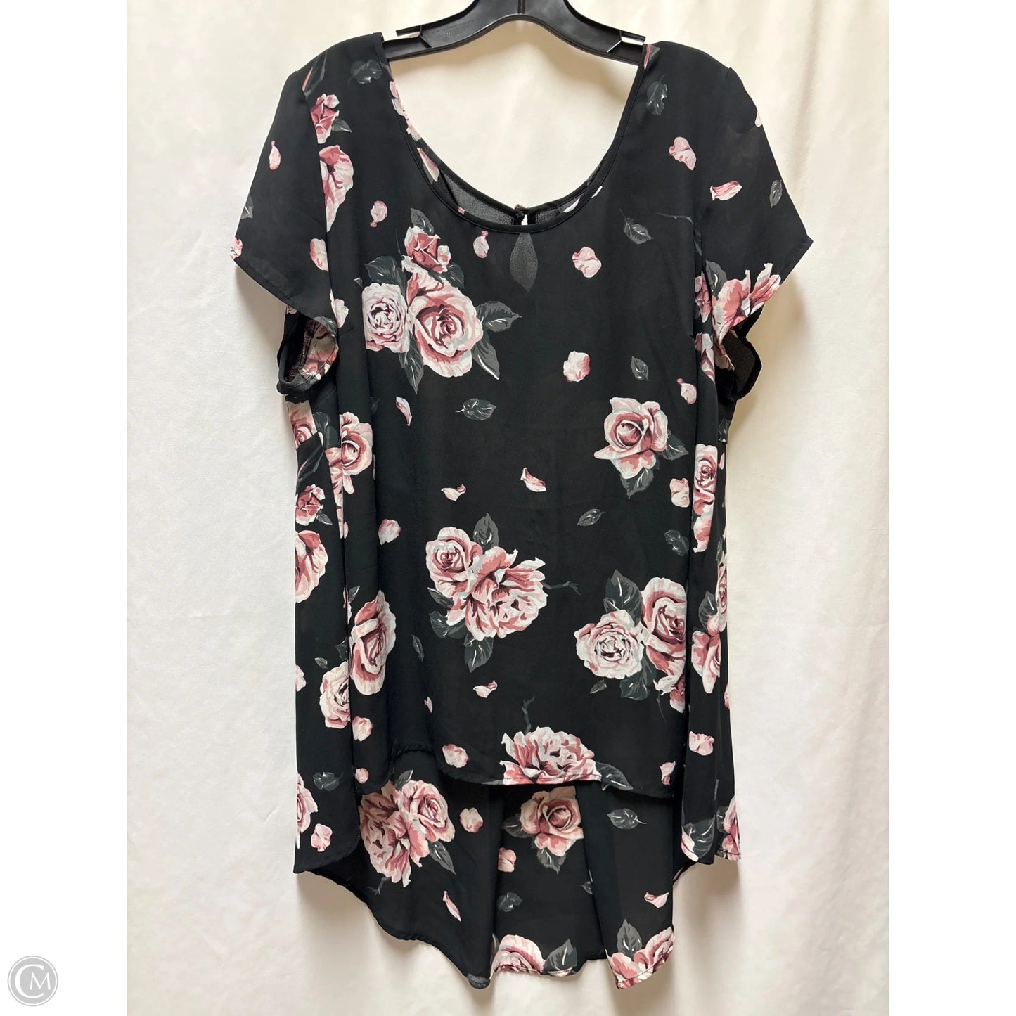 Top Short Sleeve By Torrid In Black, Size: 1x