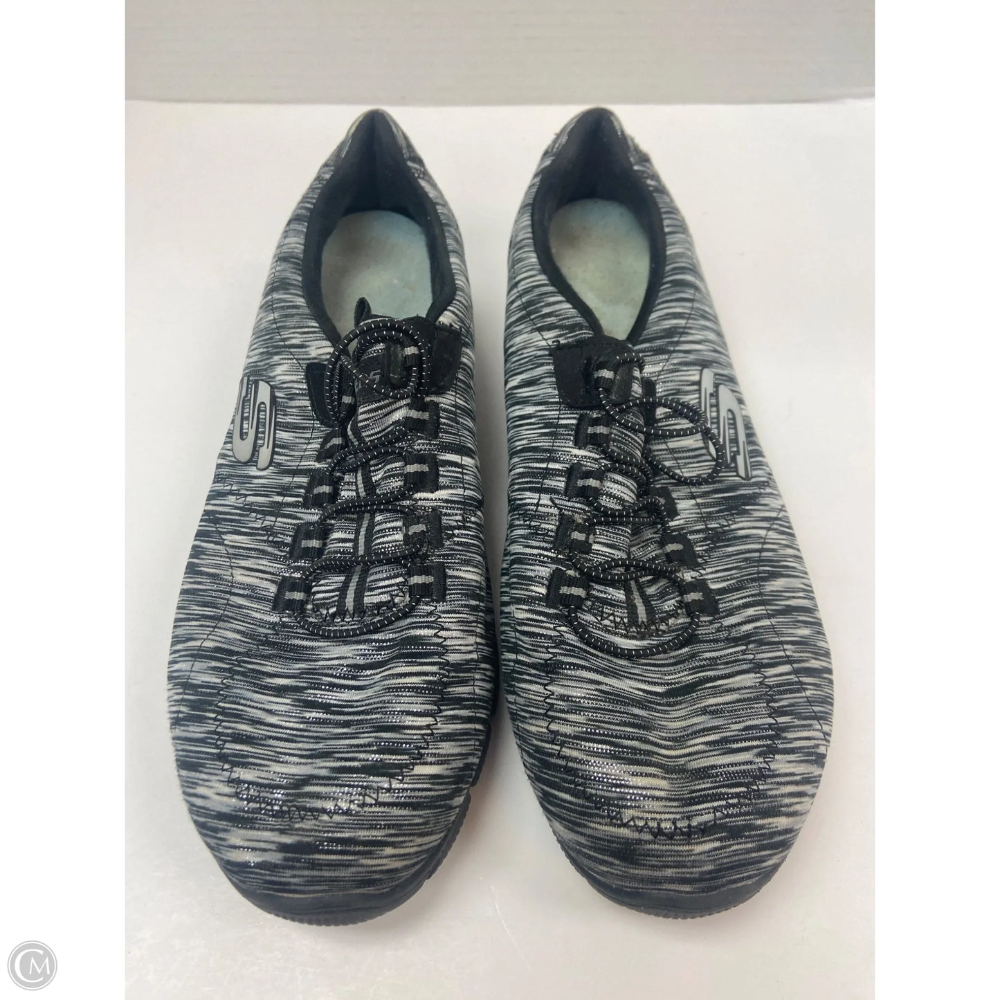 Shoes Athletic By Skechers In Black & White, Size: 8.5
