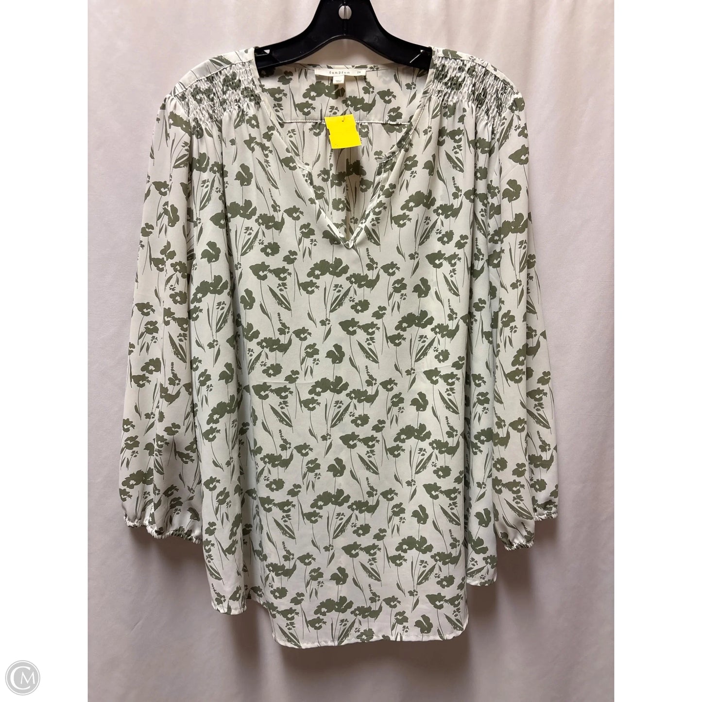 Top Long Sleeve By Clothes Mentor In Green, Size: 2x