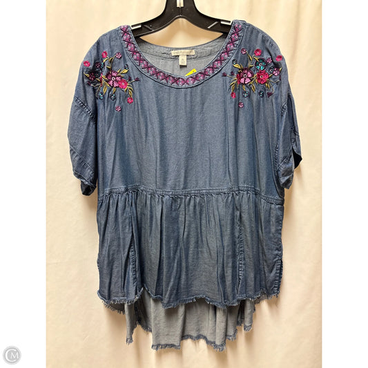 Top Short Sleeve By Cato In Blue, Size: Xl