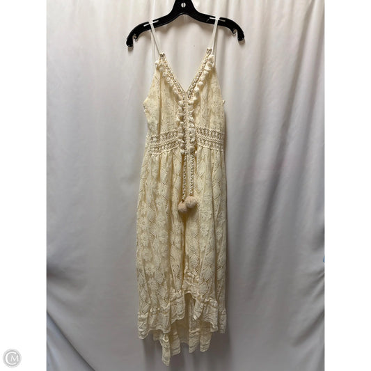 Dress Casual Maxi By Clothes Mentor In Cream, Size: 1x