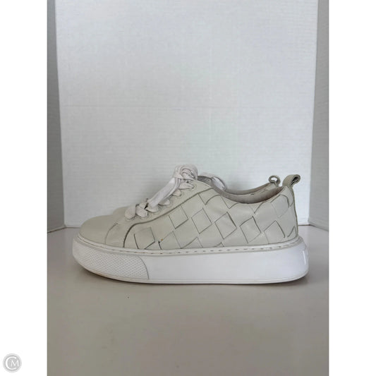 Shoes Sneakers By J Slides In Cream, Size: 7.5
