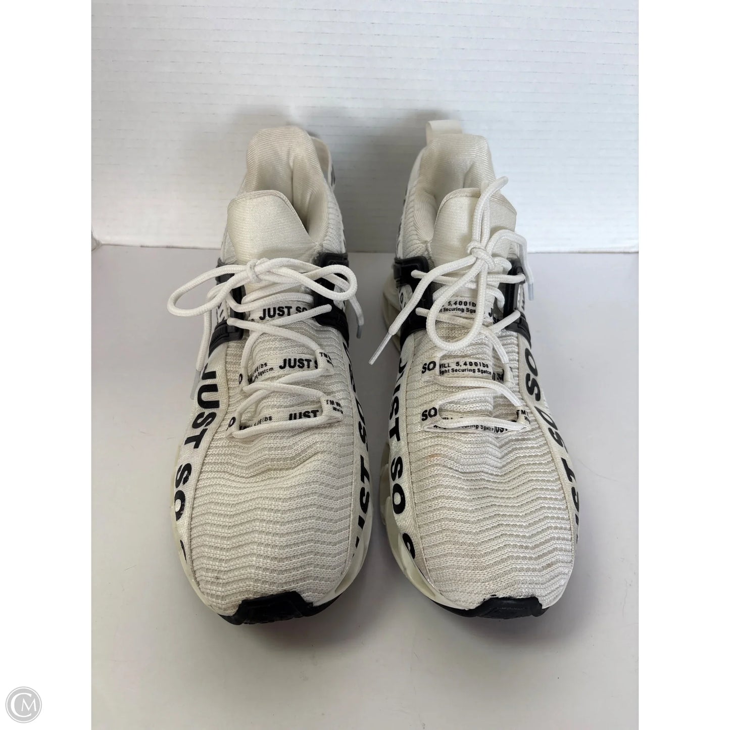 Shoes Athletic By Clothes Mentor In White, Size: 11.5