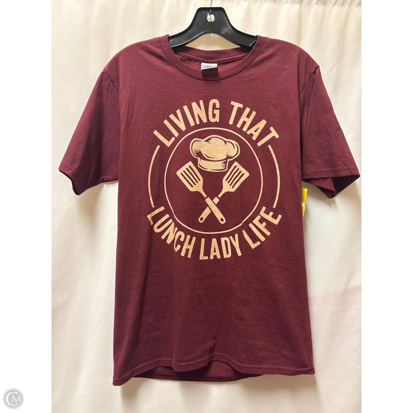 Top Short Sleeve By Port & Company In Maroon, Size: S