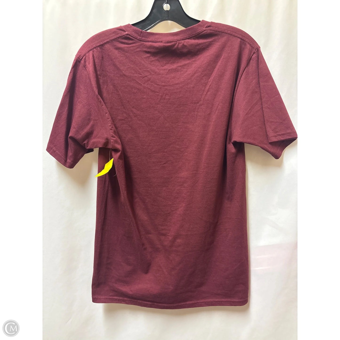 Top Short Sleeve By Port & Company In Maroon, Size: S