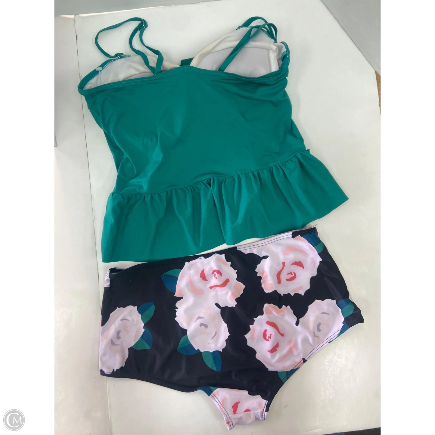 Swimsuit 2pc By Clothes Mentor In Green, Size: L