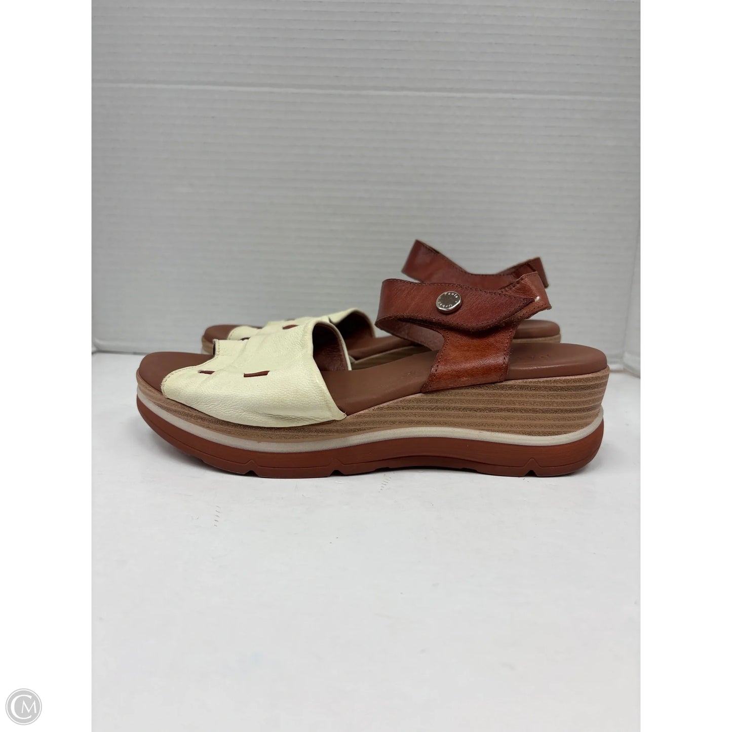 Sandals Heels Platform By Clothes Mentor In Cream, Size: 6.5