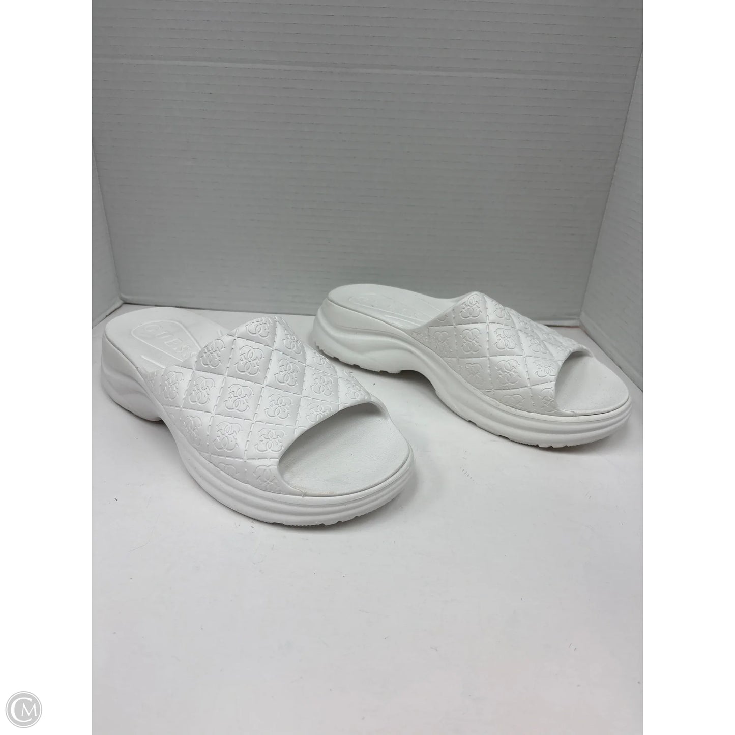 Sandals Heels Wedge By Guess In White, Size: 9