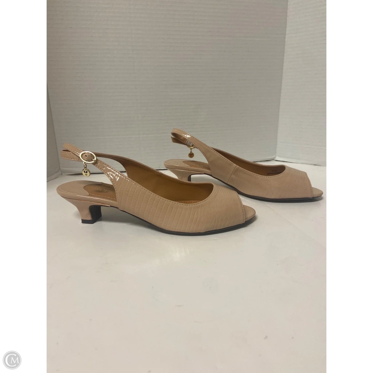 Shoes Heels Kitten By J Renee In Tan, Size: 8.5