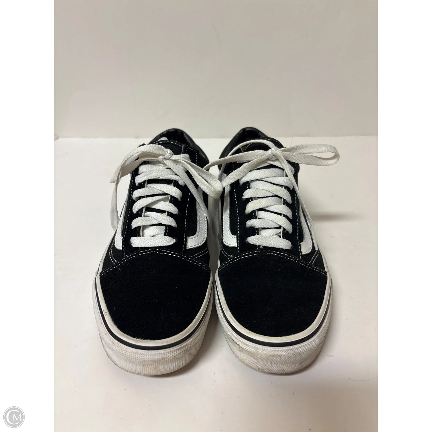 Shoes Sneakers By Vans In Black & White, Size: 7.5