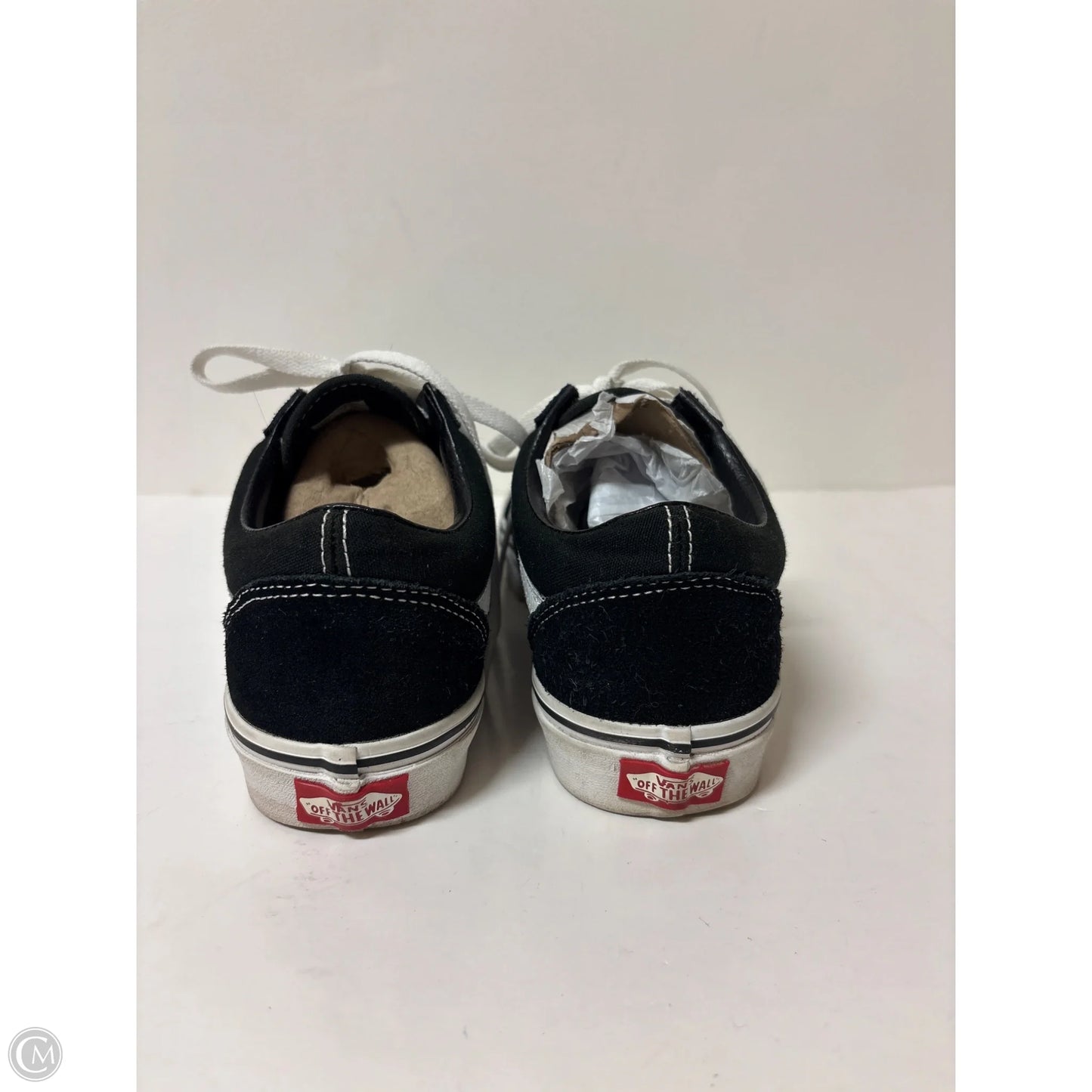 Shoes Sneakers By Vans In Black & White, Size: 7.5
