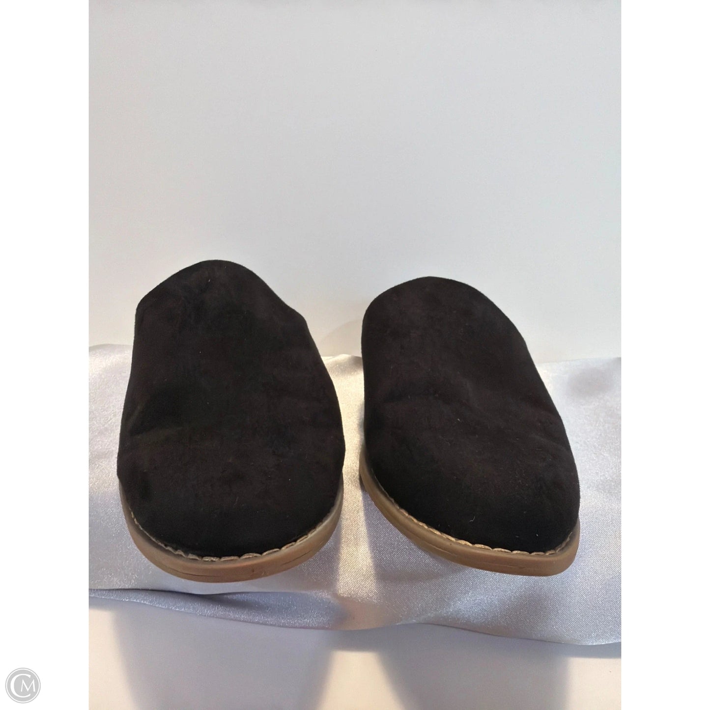 Shoes Flats By Universal Thread In Black, Size: 8.5