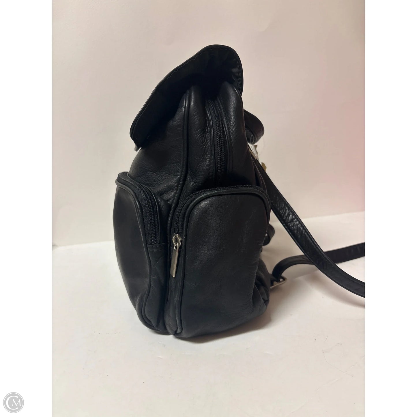 Backpack Leather By Wilsons Leather, Size: Medium