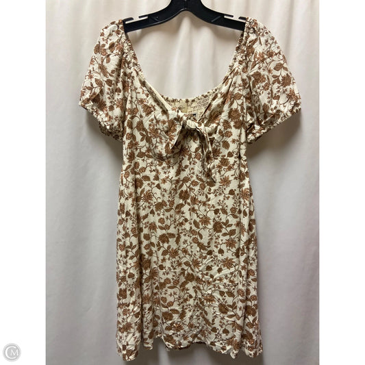 Dress Casual Short By Jessica Simpson In Cream, Size: L