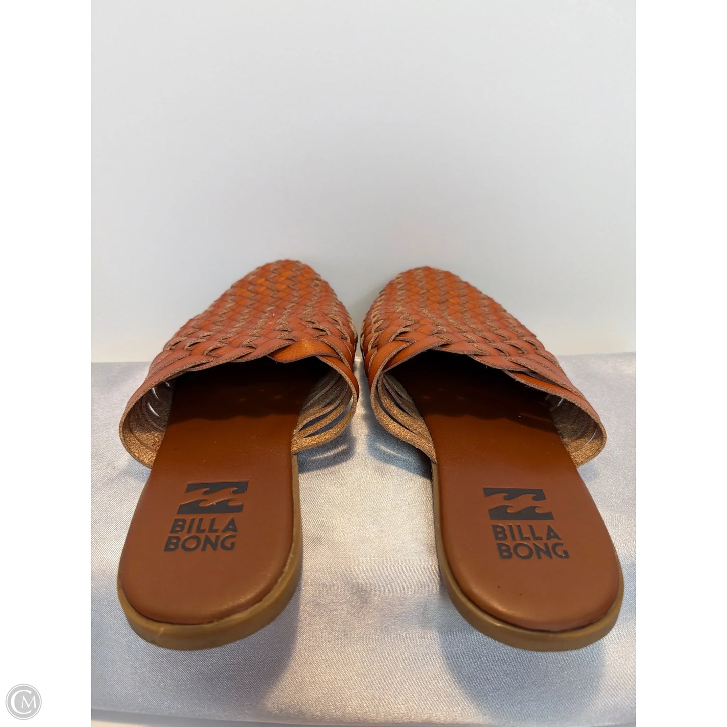Sandals Flats By Billabong In Brown, Size: 7.5