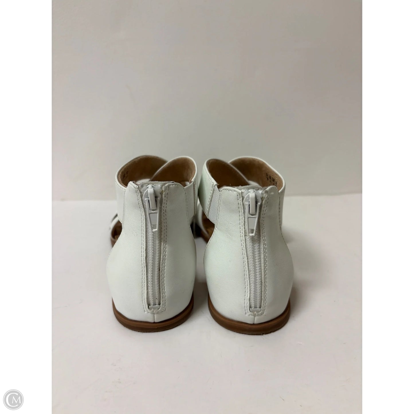 Sandals Heels Wedge By Naturalizer In White, Size: 7