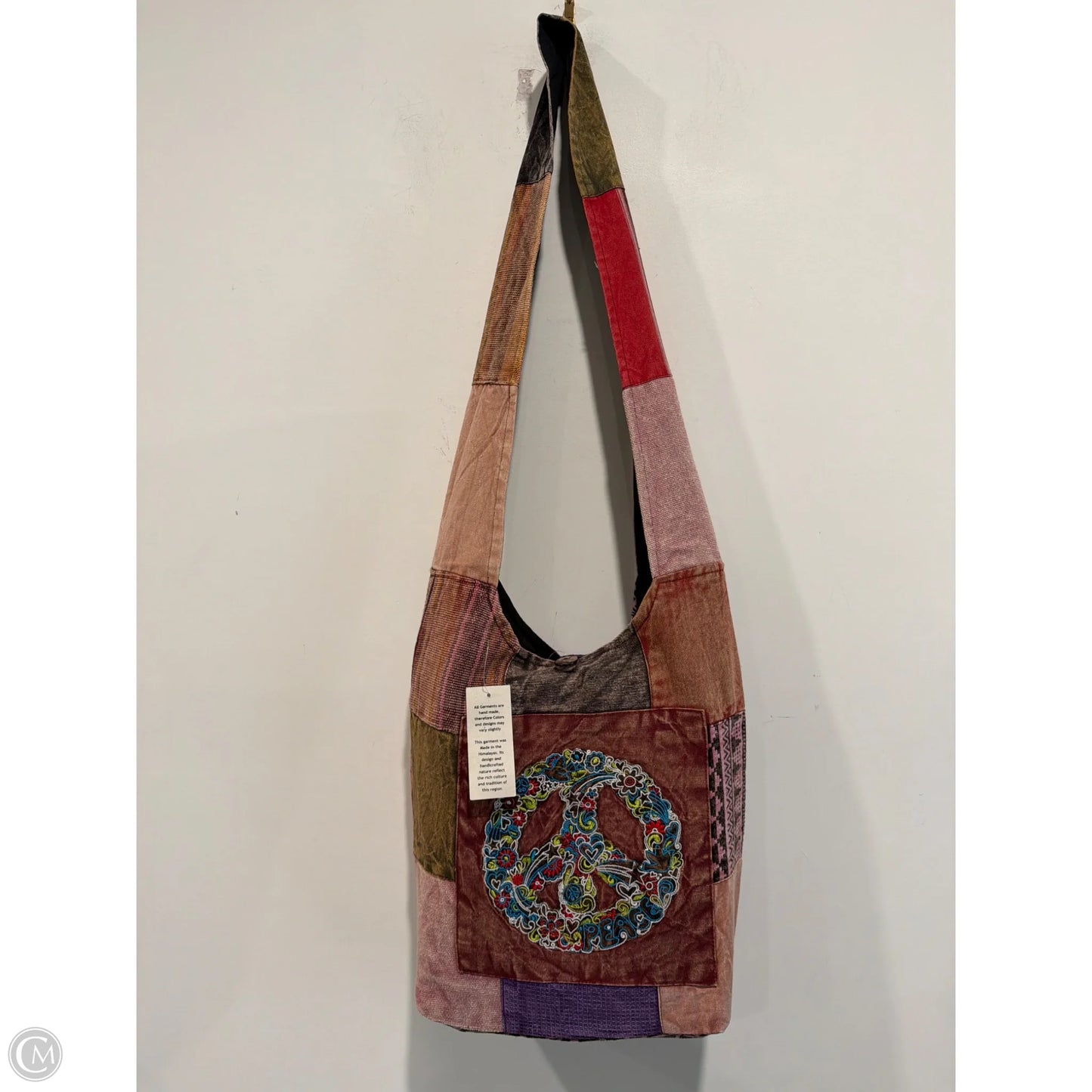 Crossbody By Clothes Mentor, Size: Large