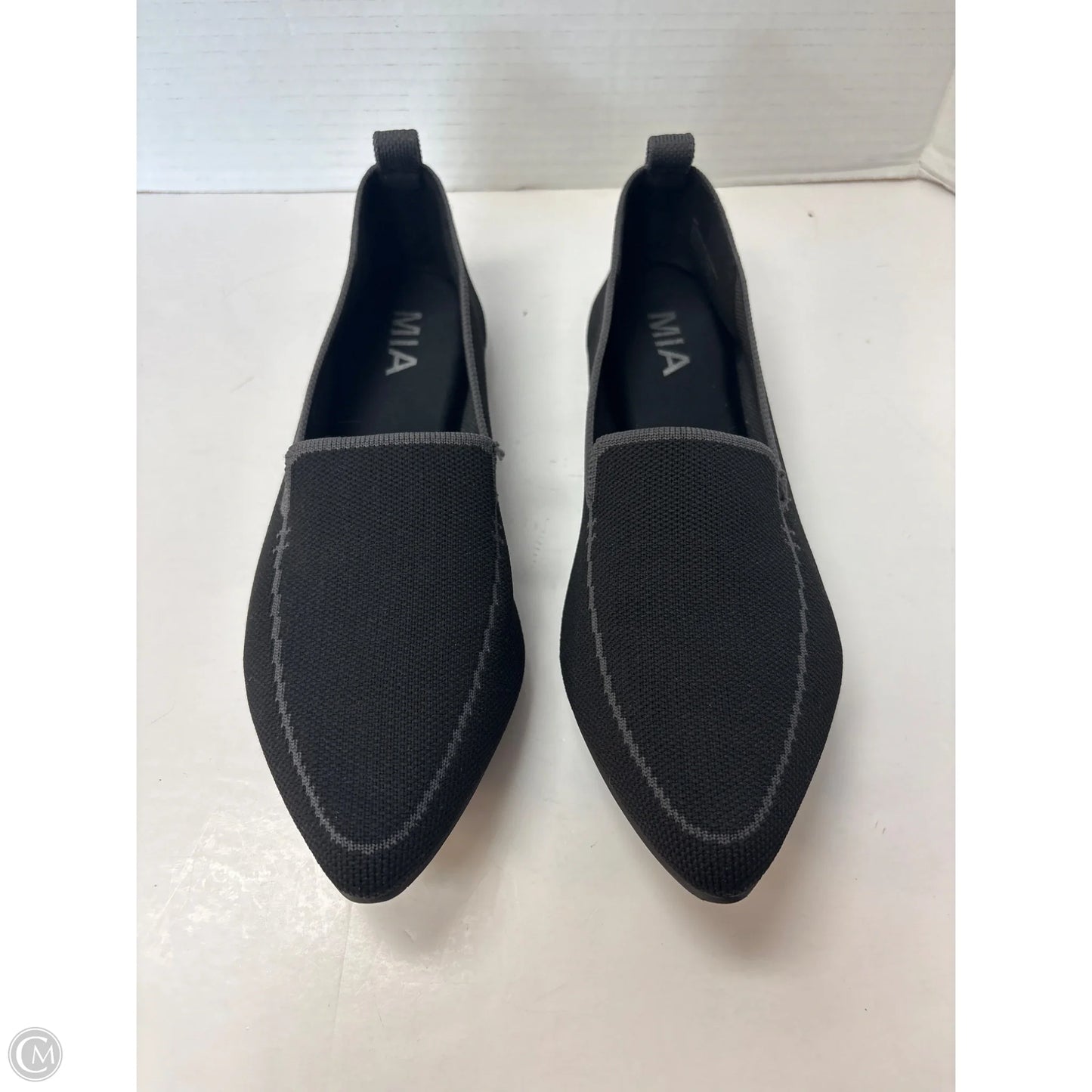 Shoes Flats By Mia In Black, Size: 8