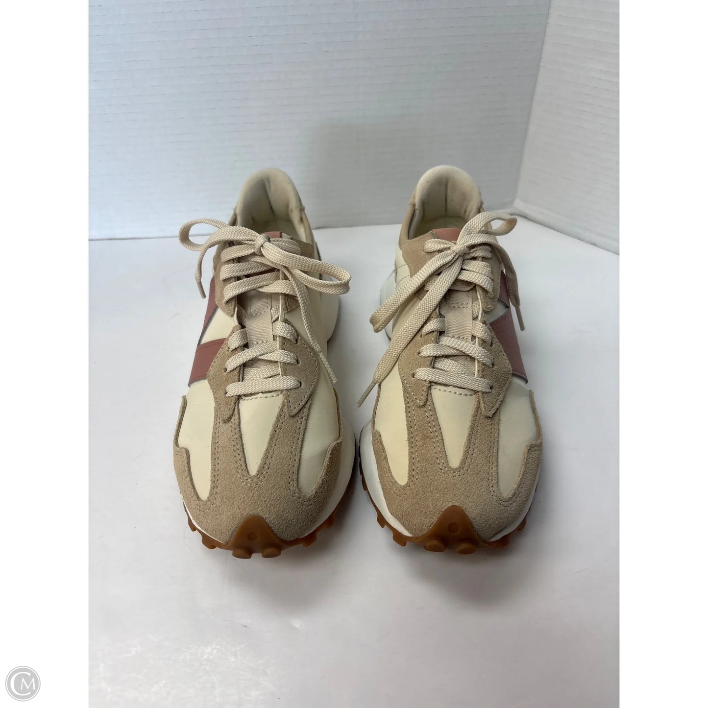 Shoes Athletic By New Balance In Beige, Size: 8.5