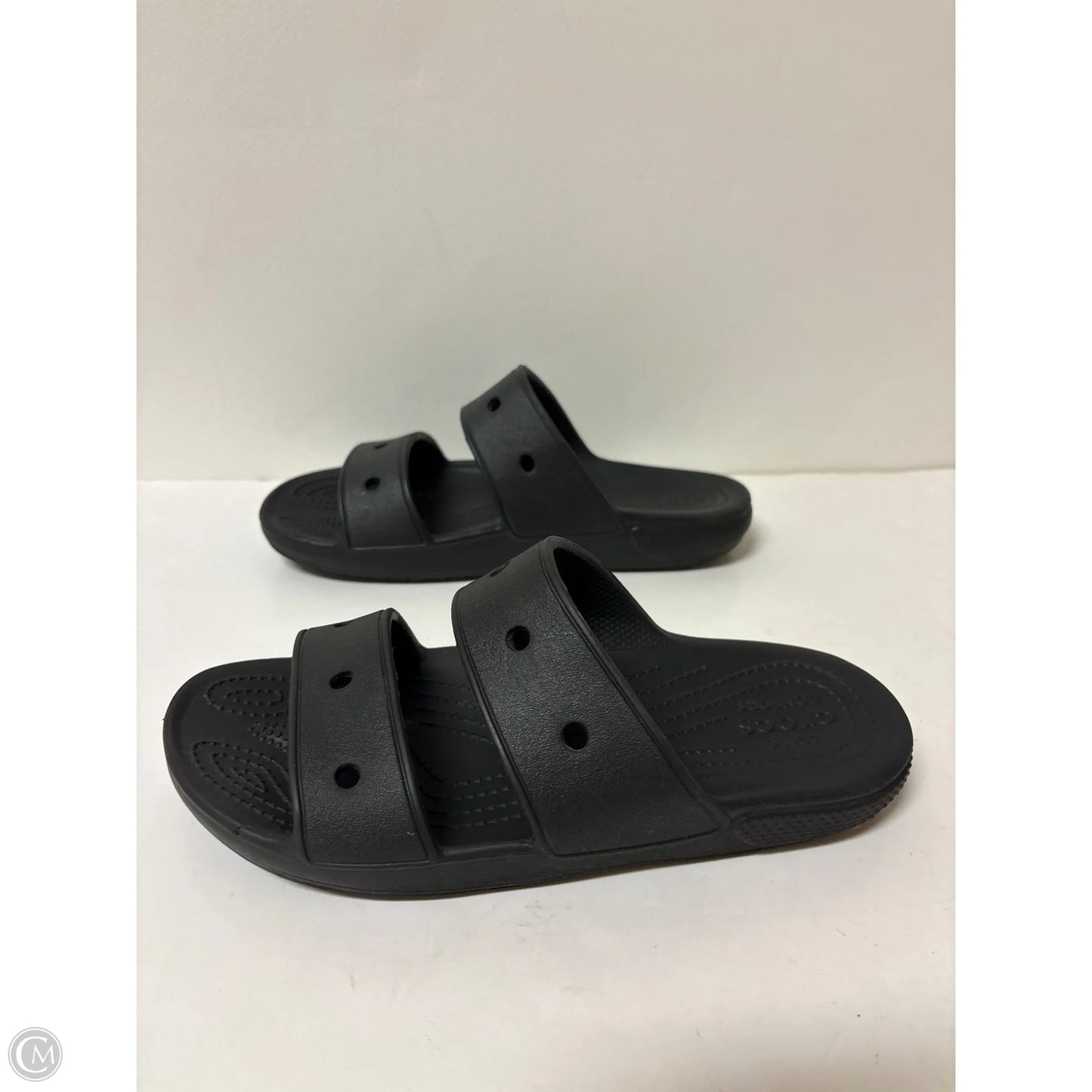 Sandals Flats By Crocs In Black, Size: 8