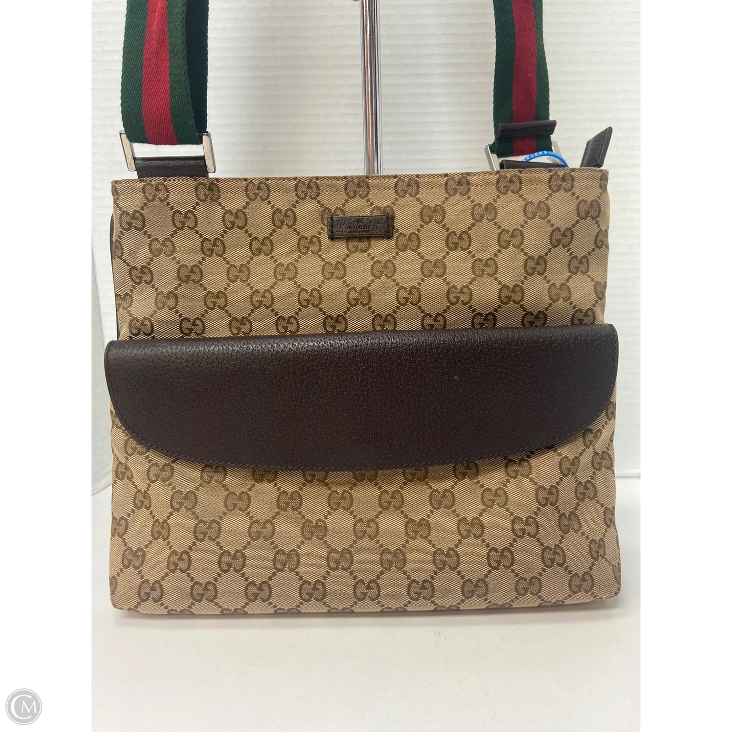 Handbag Luxury Designer By Gucci, Size: Medium