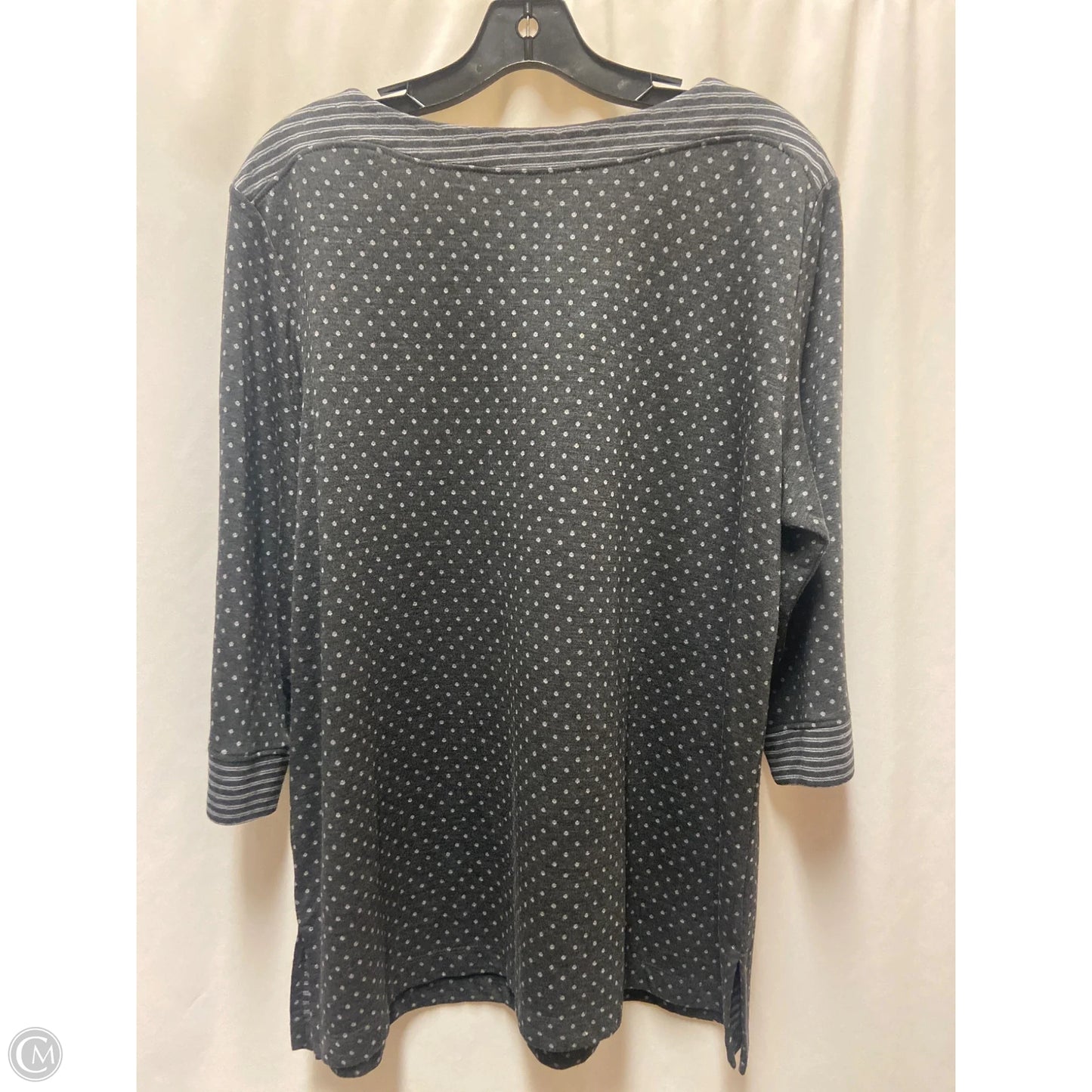 Top Long Sleeve By Clothes Mentor In Grey, Size: Xl