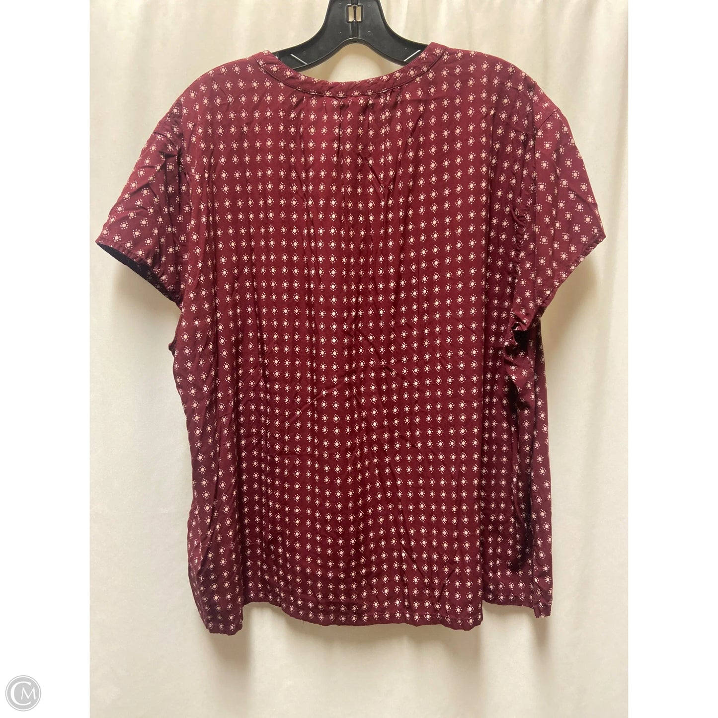 Top Short Sleeve By Old Navy In Maroon, Size: Xxl